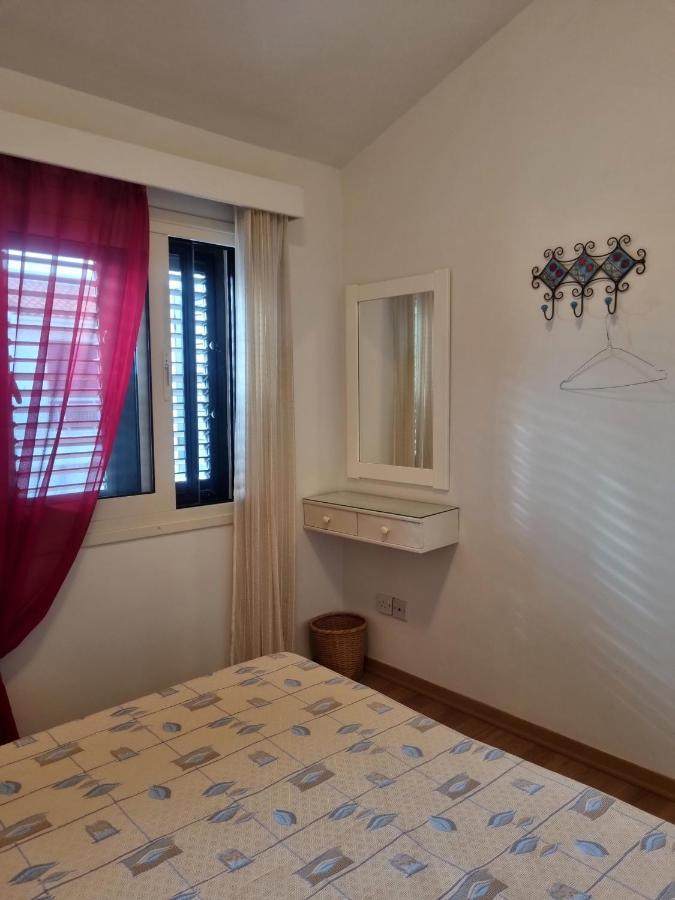 Searenity Seafront House - 50m From The *